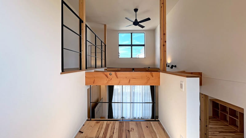 安水建設施工事例_空間を無駄なく使ったスキップフロア1