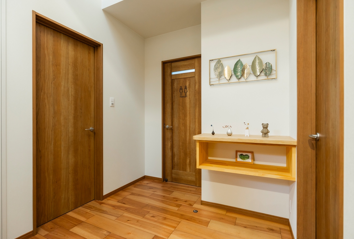 通り土間と高天井のある住まい